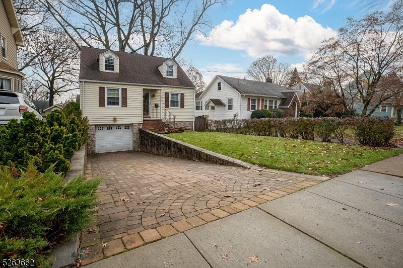 1st image of 28 Hillside Ave