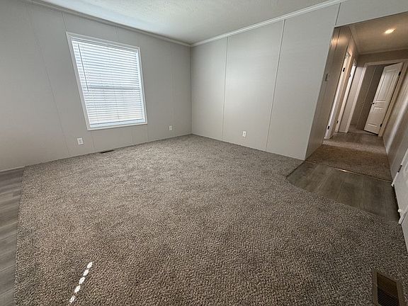 2nd image of 38000 Le Chateau Blvd #524
