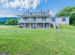 35 Mountain Rd, Carlisle, PA 17015