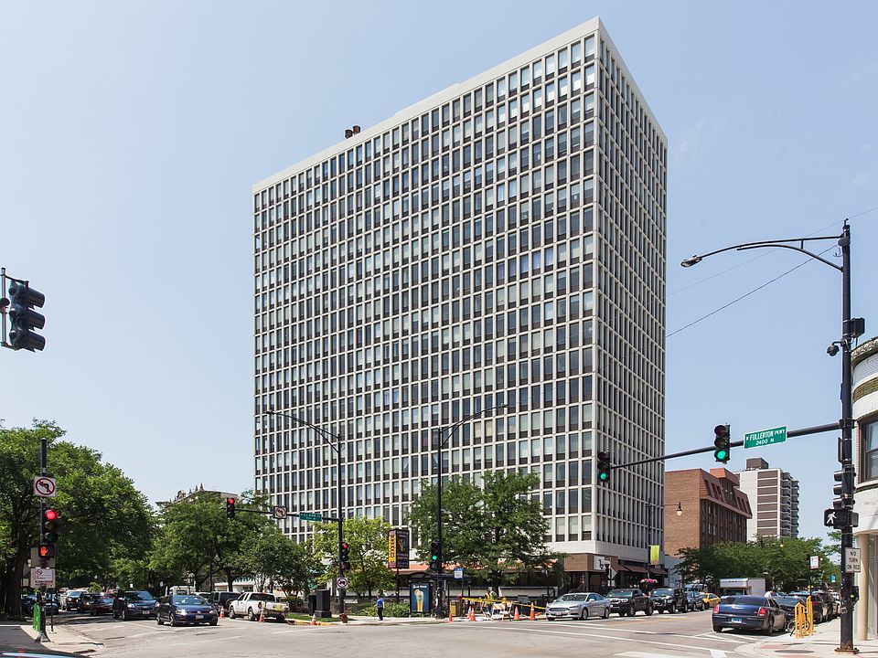 1st image of 444 W Fullerton Pkwy APT 503