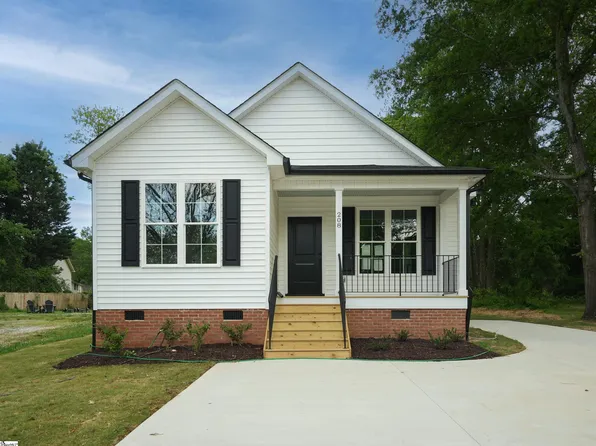 208 E Bearden St, Greer, SC 29651