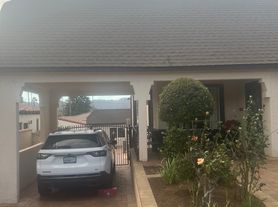 1636 Bel Aire Dr, Glendale, CA
