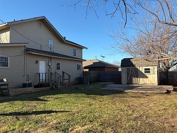 2nd image of 5621 NW 42nd St