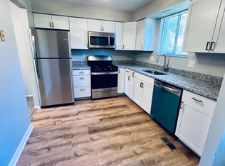 205 Kendall Ln, Bethel Park, PA