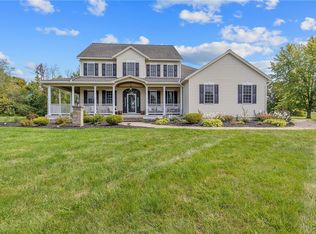 54 Regan Dr, Oswego, NY 13126