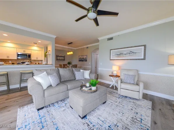 8096 Queen Palm Ln APT 212, Fort Myers, FL 33966