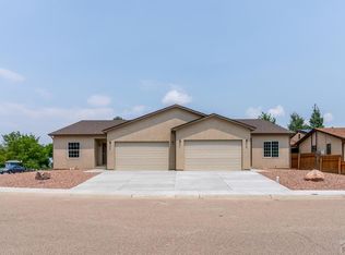 1 Pineridge Ct, Pueblo, CO 81001