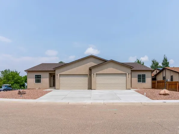 1 Pineridge Ct, Pueblo, CO 81001