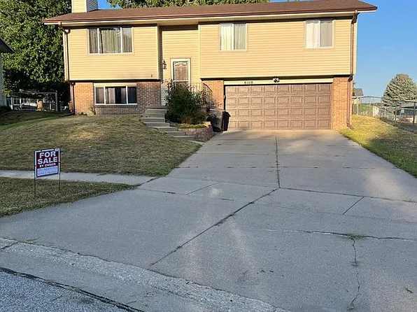 6110 W Beal Cir, Lincoln, NE 68521