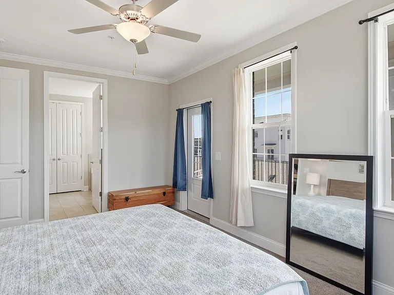 2089 Branford Pl #204 — Photo 26