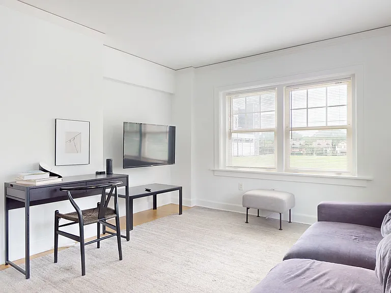 Dining/Living room