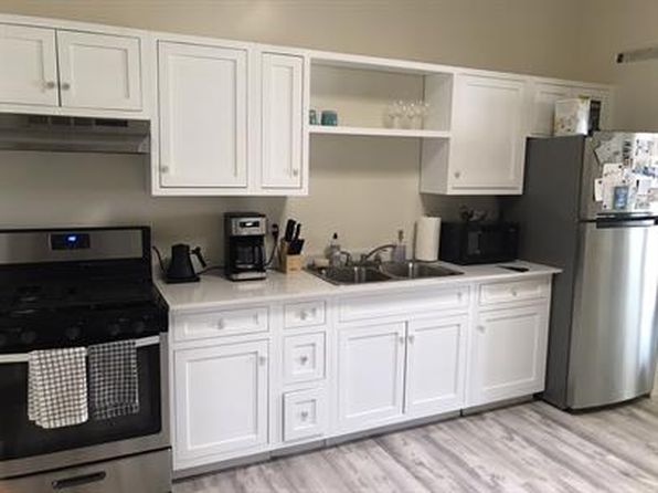 343 S Convent Ave #1