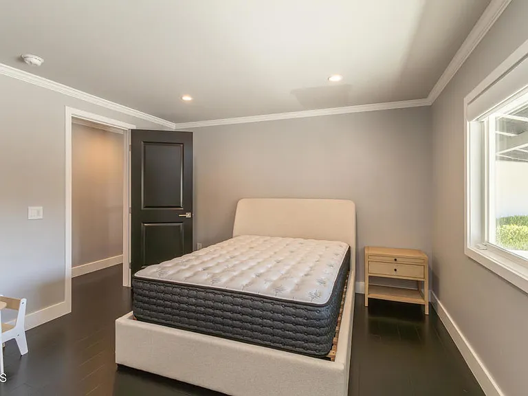 481 Starlight Crest Dr — Photo 19