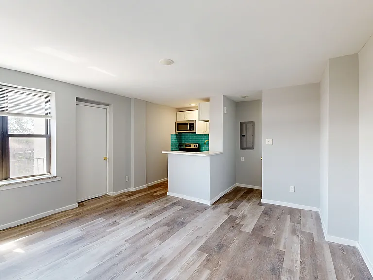 5474 Delmar Blvd #307 — Photo 2