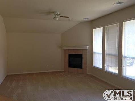 3rd image of 7814 Albany Dr