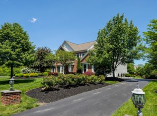 5 Terrell Dr, Washington Crossing, PA 18977