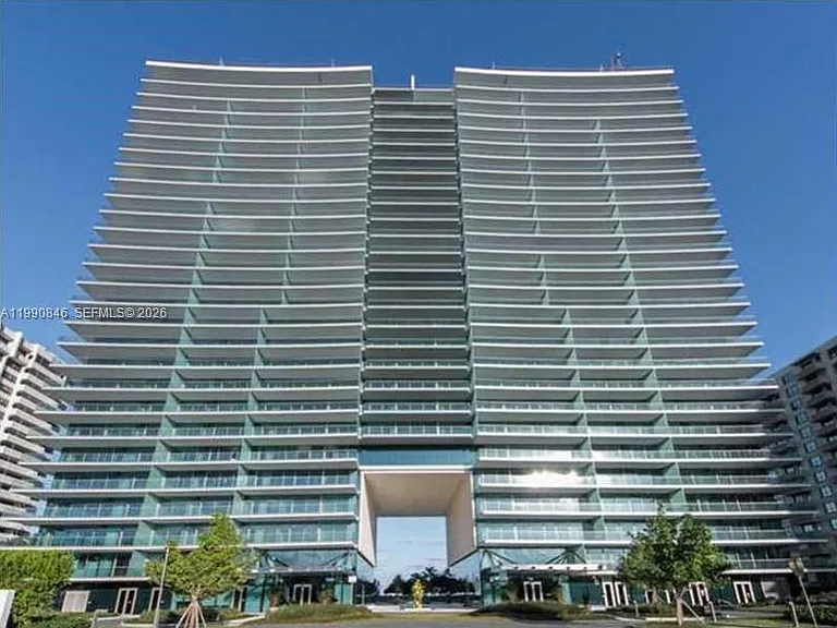 10203 Collins Ave #905 — Photo 2