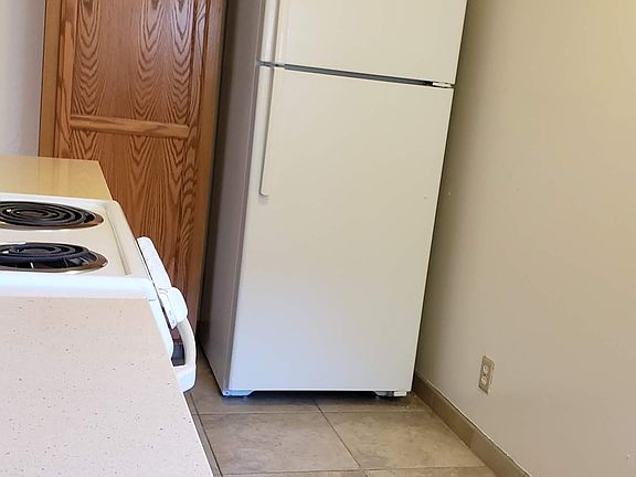 4th image of 3740 Underwood Dr APT 2