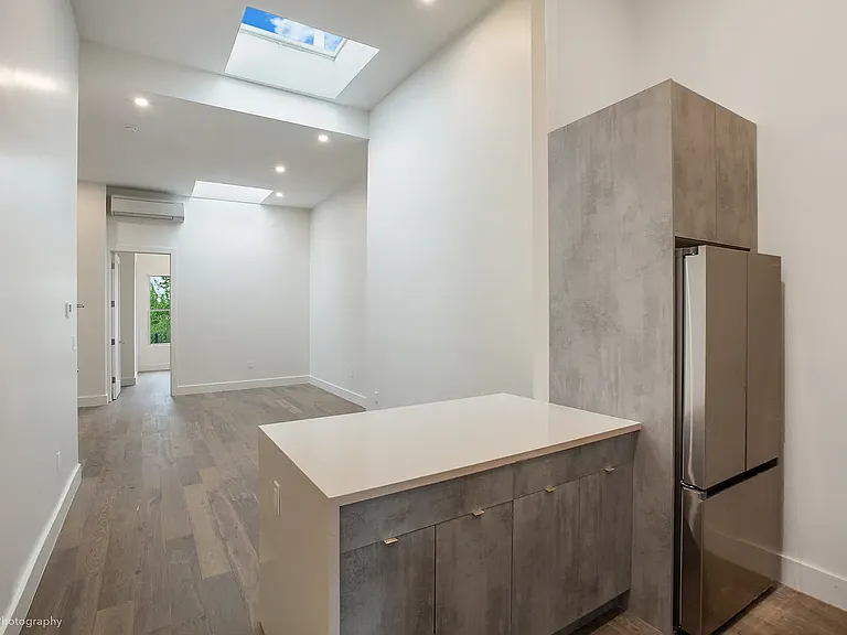 190 Wyckoff Ave #3R — Photo 2