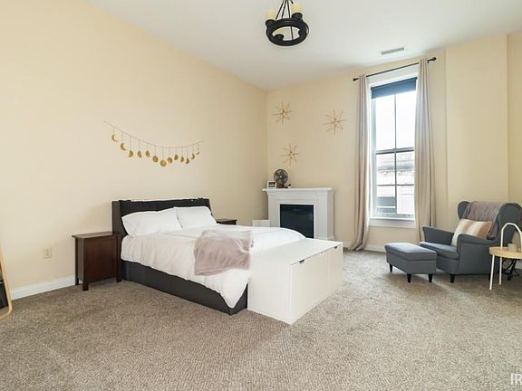 2nd image of 1406 Broad St Suite 101