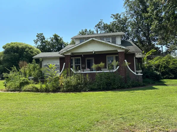 420 NW 3rd St, Walnut Ridge, AR 72476