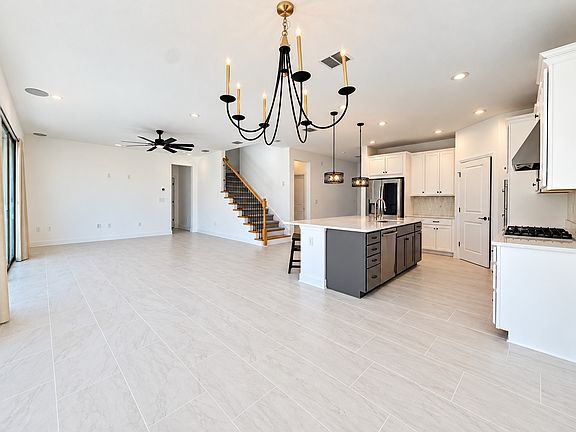 2nd image of 93688 Newmarket Ln