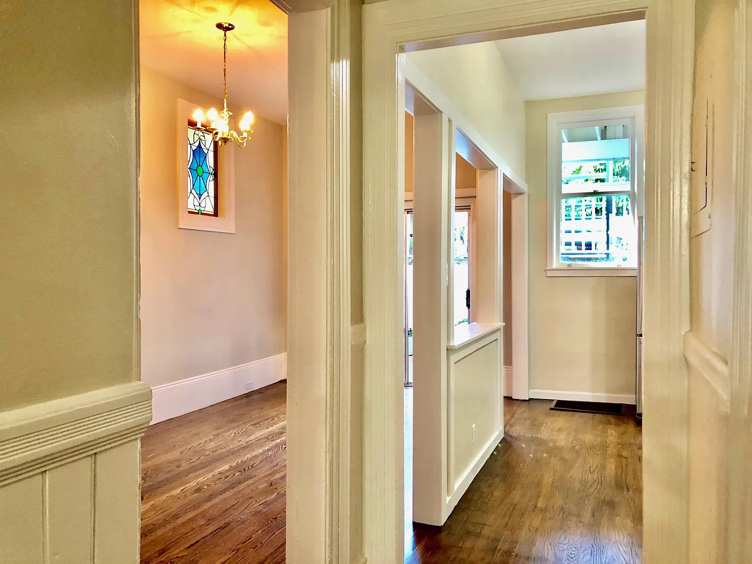 1165 Oak St — Photo 3