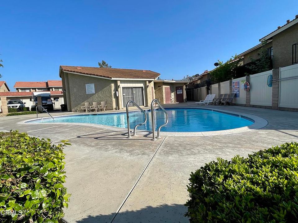 1st image of 326 W Santa Barbara St