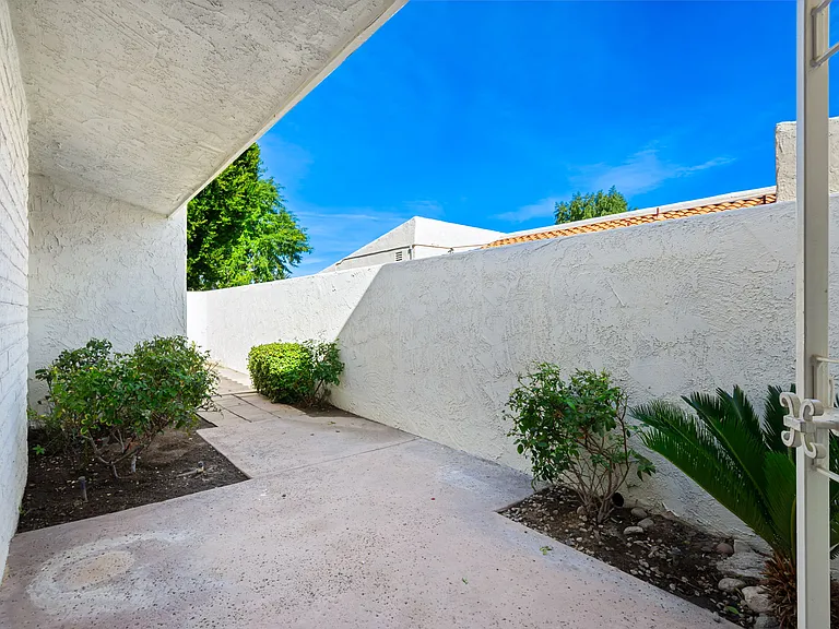 75149 Kiowa Dr — Photo 30