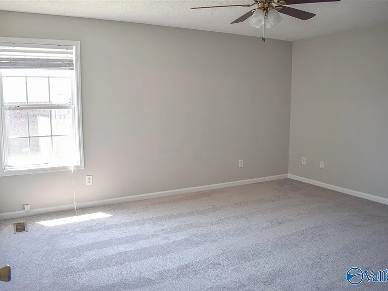 18201 Menefee Rd — Photo 24