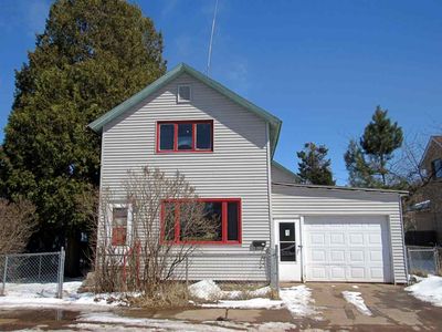 345 S 1st St, Ishpeming, MI, 49849
