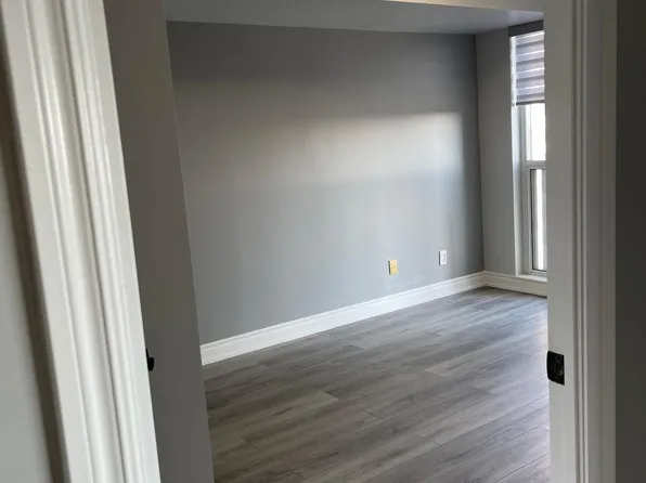 70 Town Centre Ct #1805, Toronto, ON M1P 0B2
