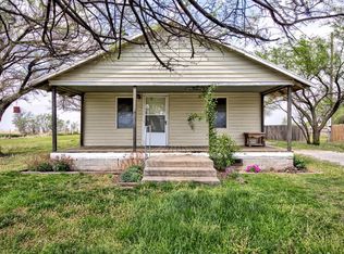 522 W Railroad St, Garber, OK 73738