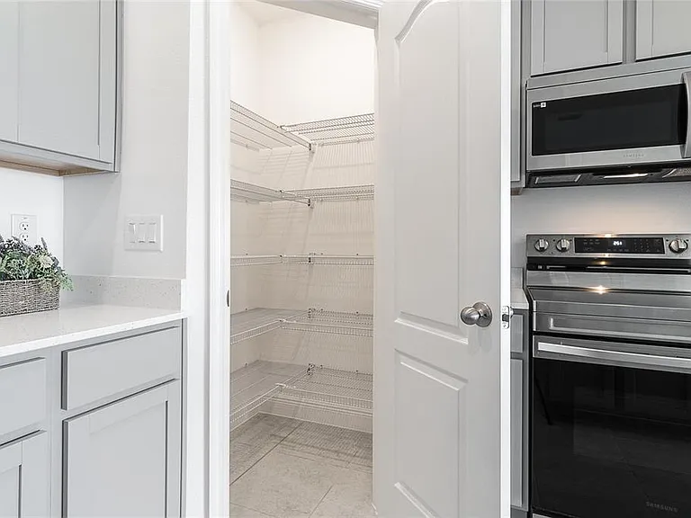 32129 Pond Apple Bnd — Photo 16