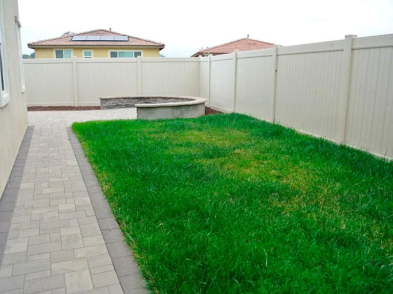 347 Campolina Ct — Photo 16