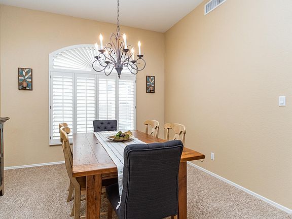 5th image of 1005 E Silverwood Dr
