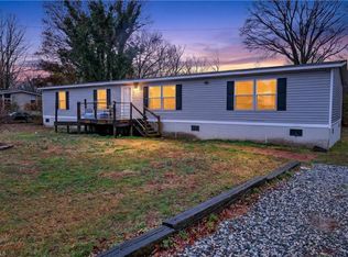 4243 Dawnwood Dr, Trinity, NC 27370