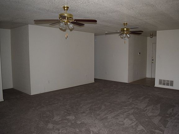 3rd image of 5303 Vail Dr