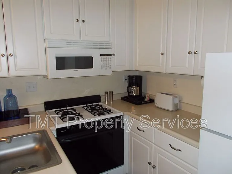 115A Palomar Ave — Photo 6