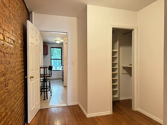 Rented by Living New York | media 14