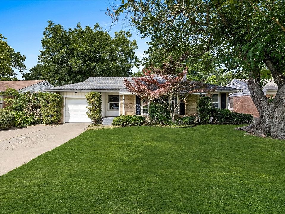 1st image of 10142 Baronne Cir