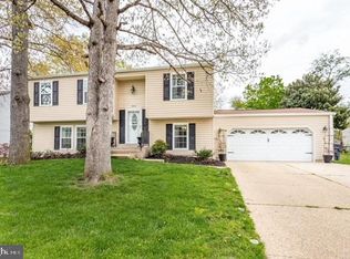 2574 Sussex Ct, Waldorf, MD