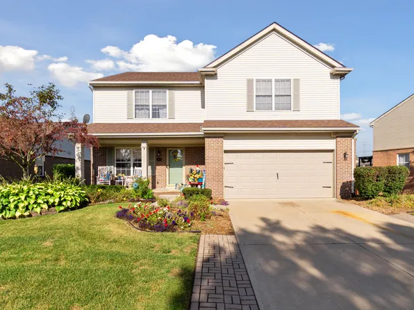 13494 Country Walk Blvd, Belleville, MI 48111