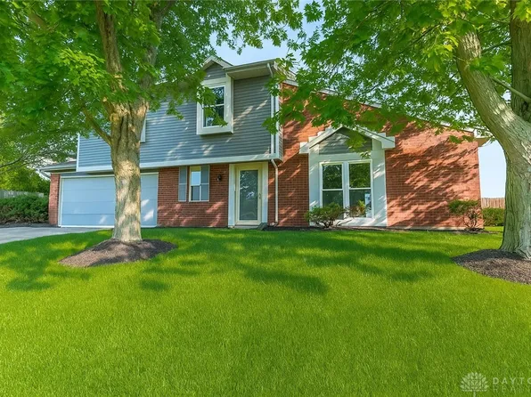 6721 Deer Meadows Dr, Dayton, OH 45424