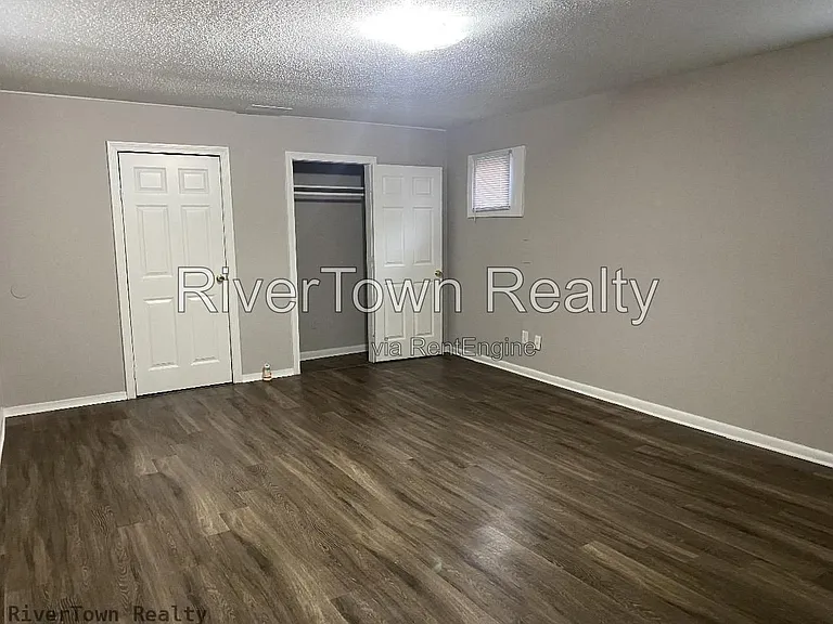 3219 Nathan Ave — Photo 2
