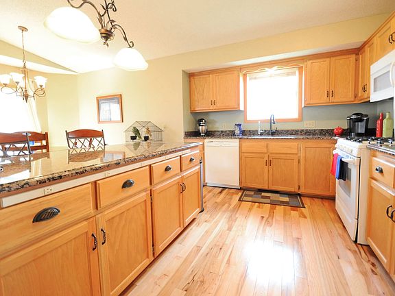 5th image of 9109 Georgia Ct N