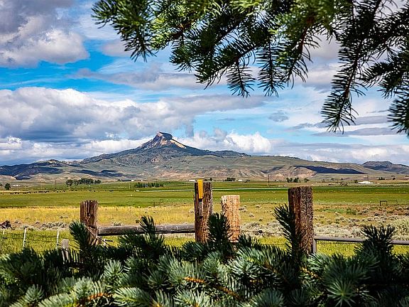 Heart Mountain 360 views