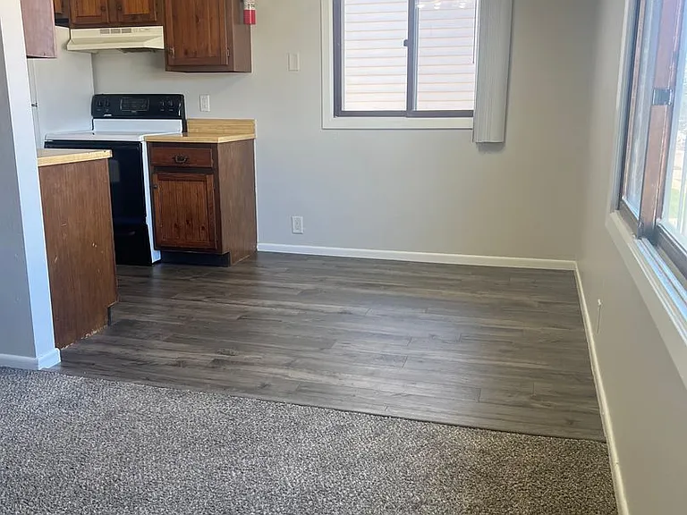 4011 Westover Rd SE — Photo 3