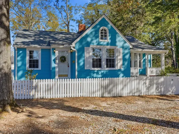 602 W Farley Ave, Laurens, SC 29360