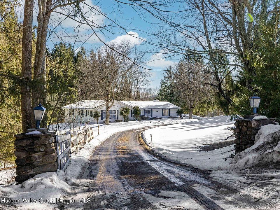 1st image of 366 Terry Road